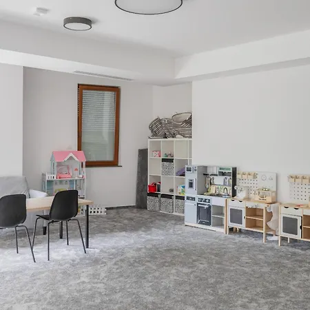 Apartment Wilanow Sarmacka With Parking, Gym & Sauna By Renters Warsaw